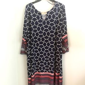 Avenue woman’s dress